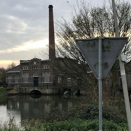 Villa Gezellige Pipo Met Grote Schommel Aan Het Water à Medemblik Extérieur photo